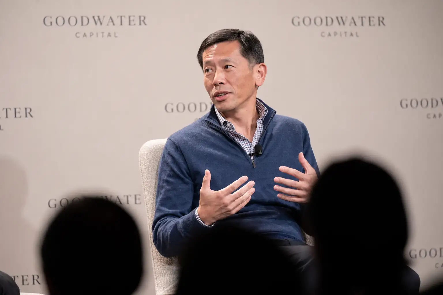 早看中 Facebook 的投资人:AI 最大赢家,可能不卖 AI