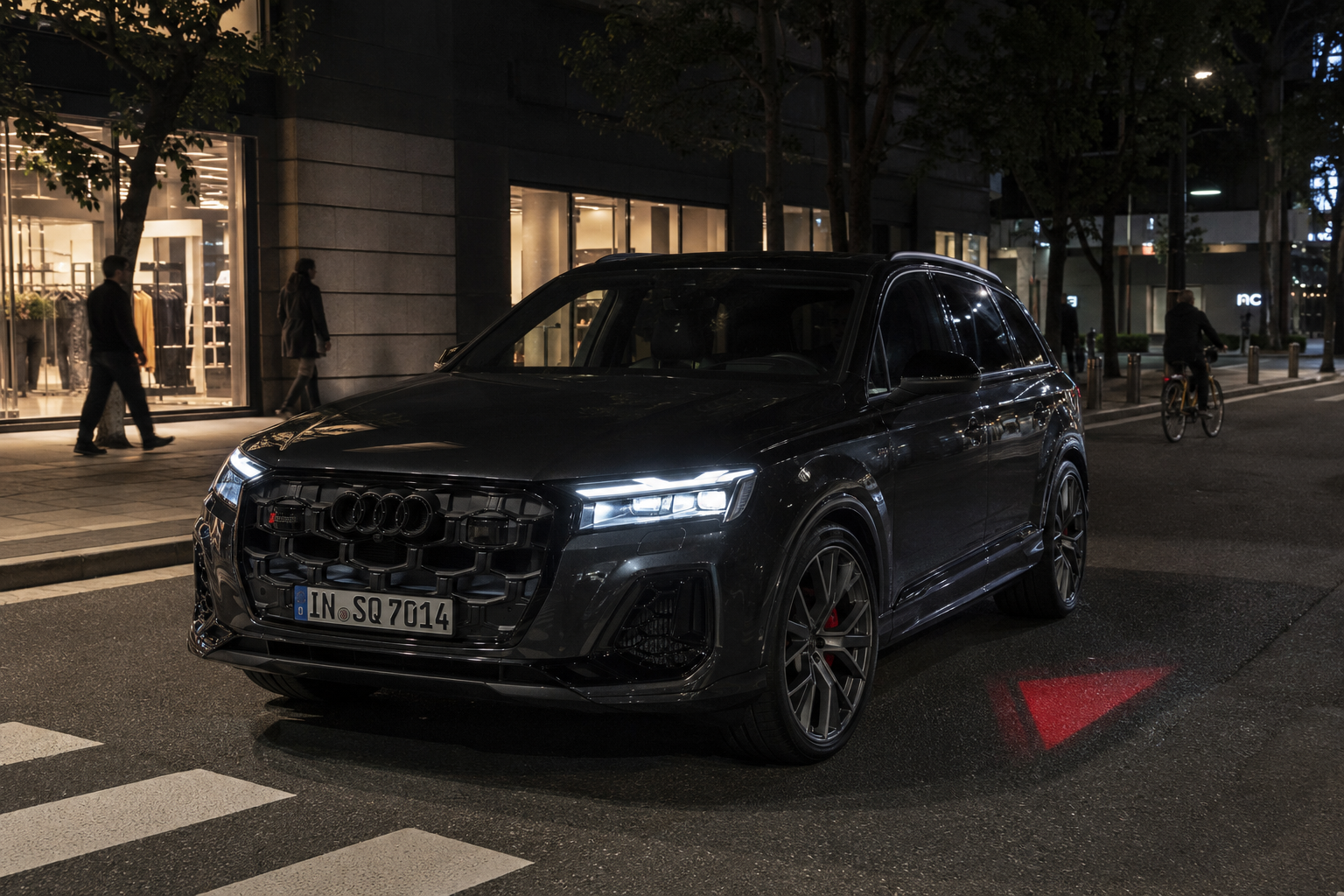 奥迪新Q7押注北美：SQ7换上RS7同源V8，车灯成第二张性能牌