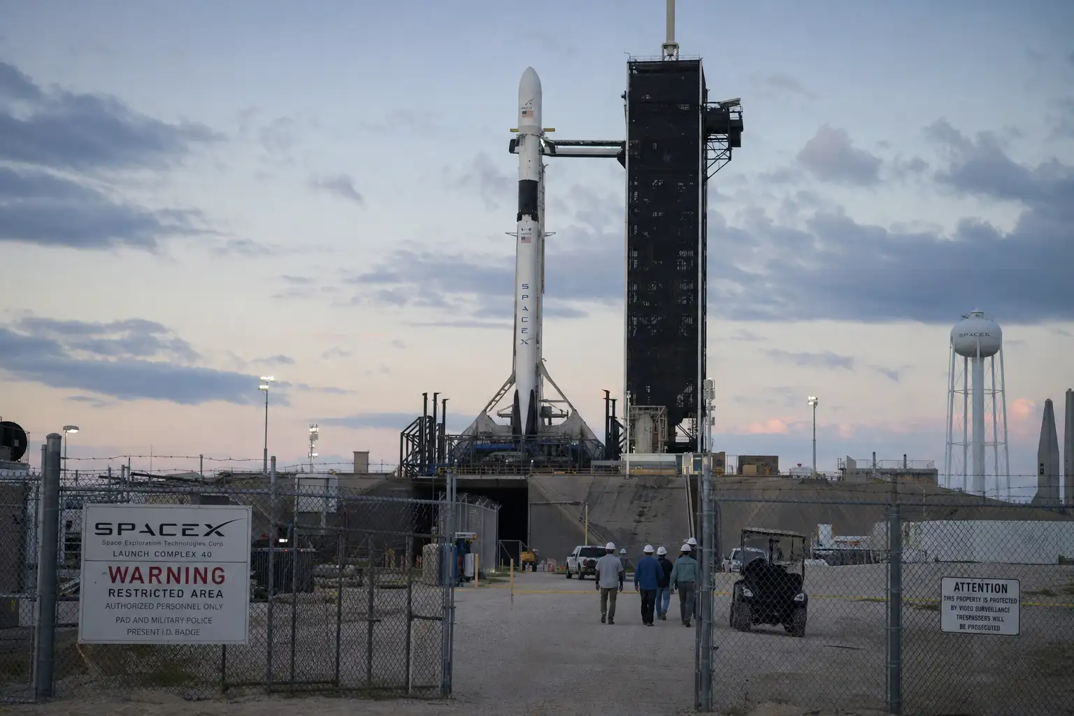 SpaceX上市前境外持股名单曝光：风险不在“偷技术”，而在谁能看见什么